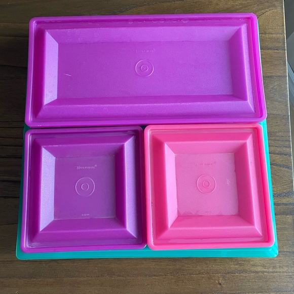 Tupperware Vintage Jewel Tone Serving Set - 7 Piece Set - Picture 3 of 5